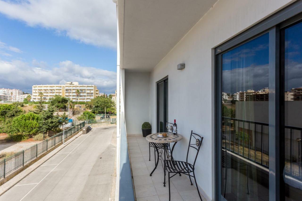 Lagos Marina Apartment With Pool & Gym Exteriér fotografie